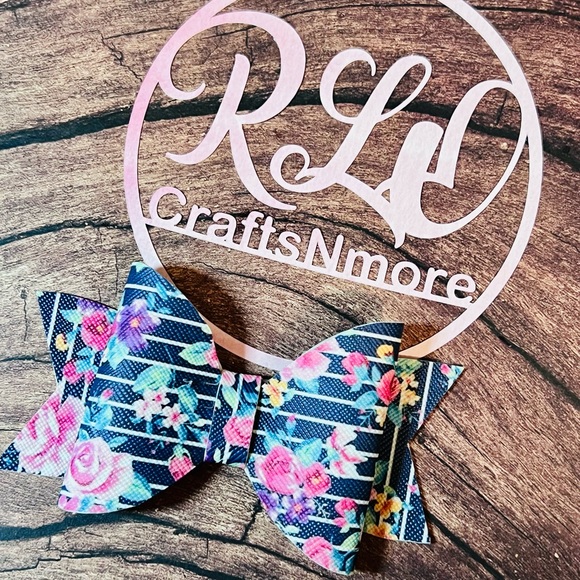 Bows - Picture 5 of 5